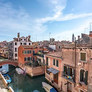 La Dimora Di Sant'andrea Canal View Italia