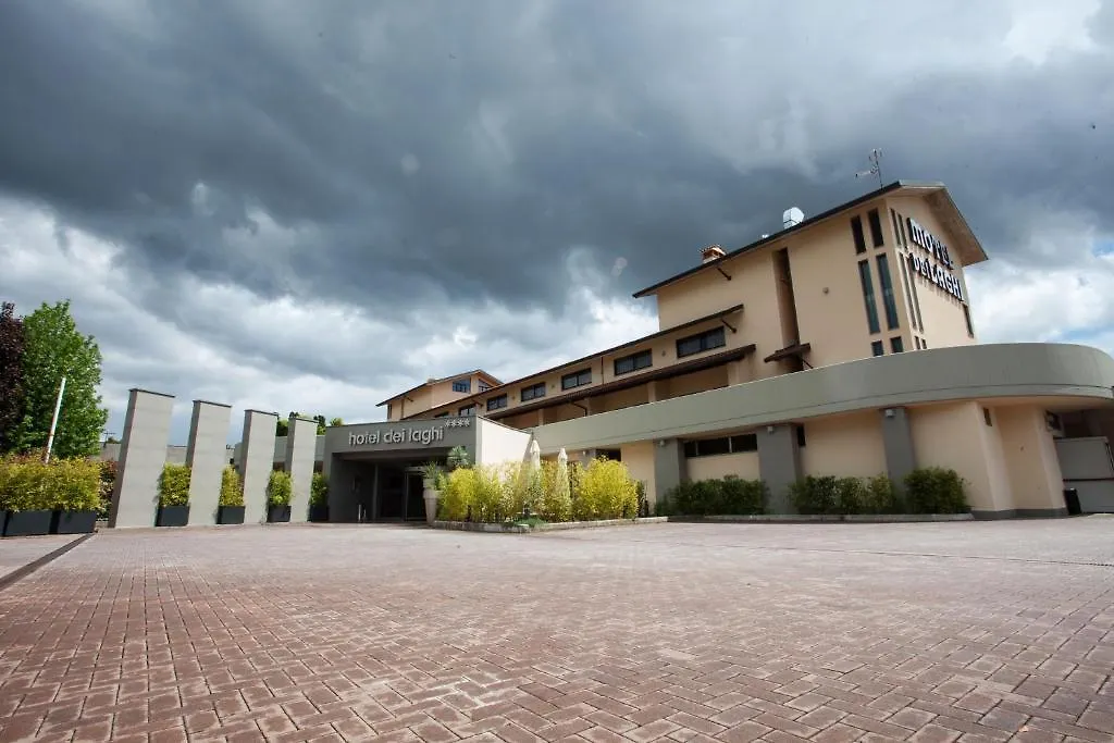 Albergo Dei Laghi Turate 4*,  İtalya
